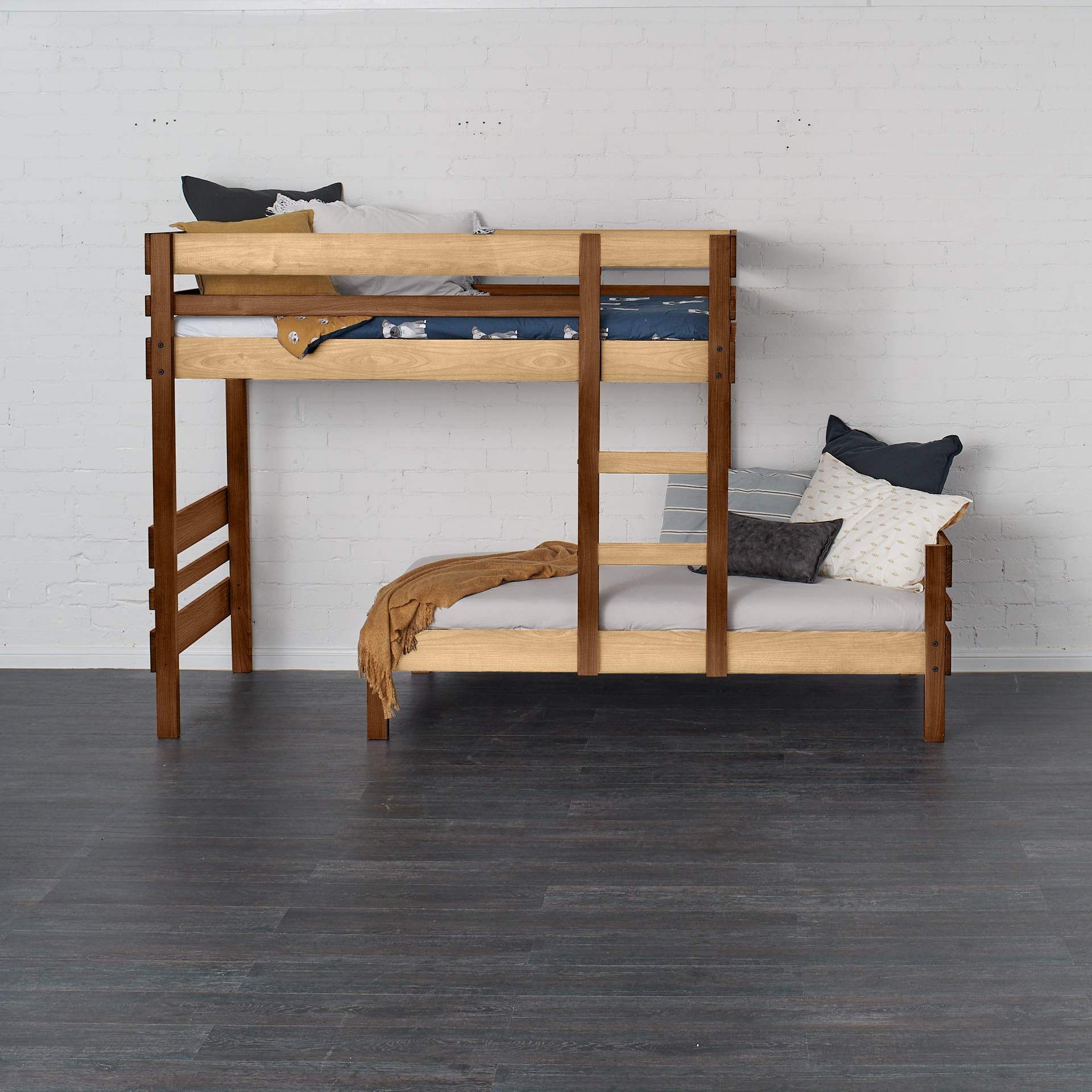 Mid-Line Long-Wall Bunk Bed