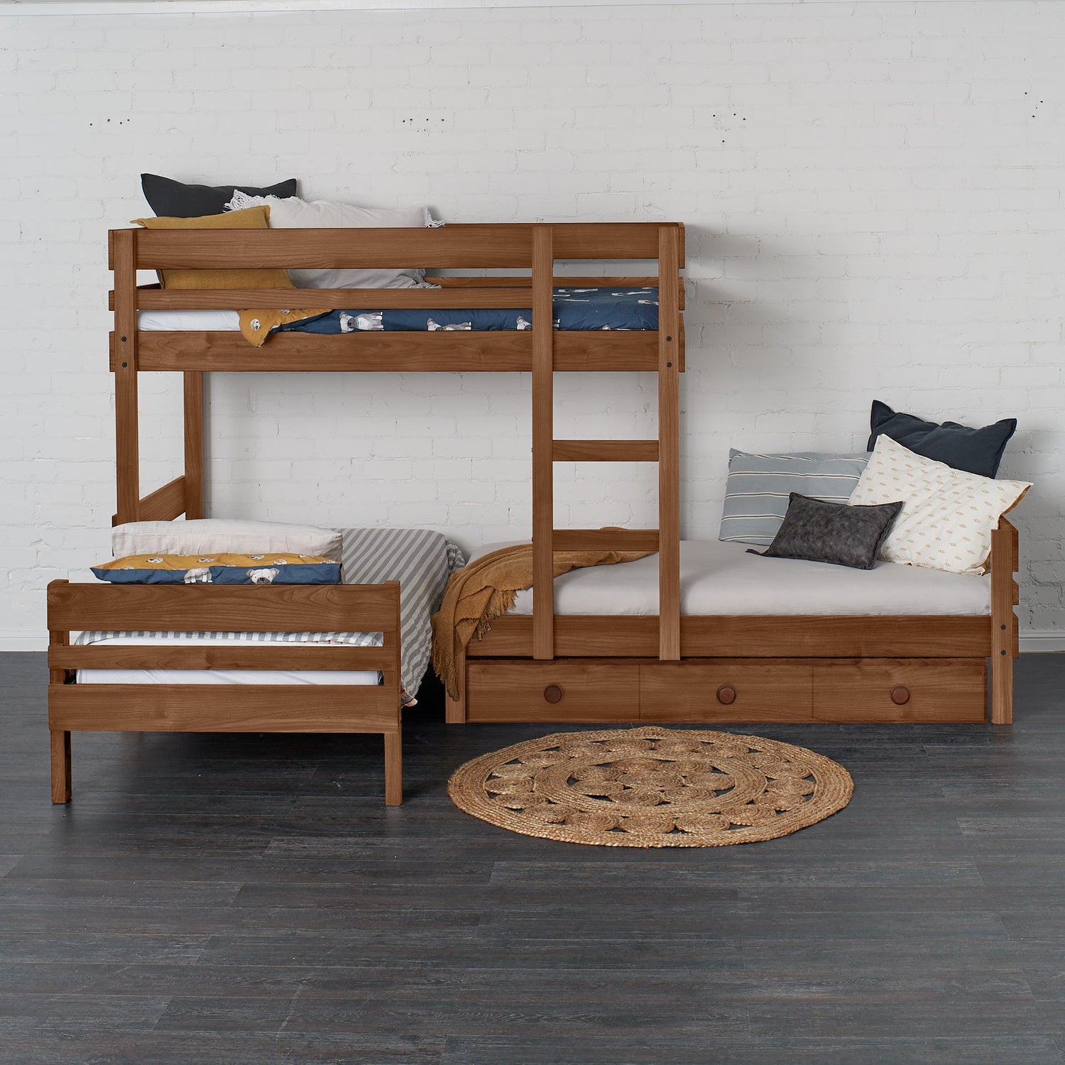 Mid-Line Long-Wall Bunk Bed with Standard Bed
